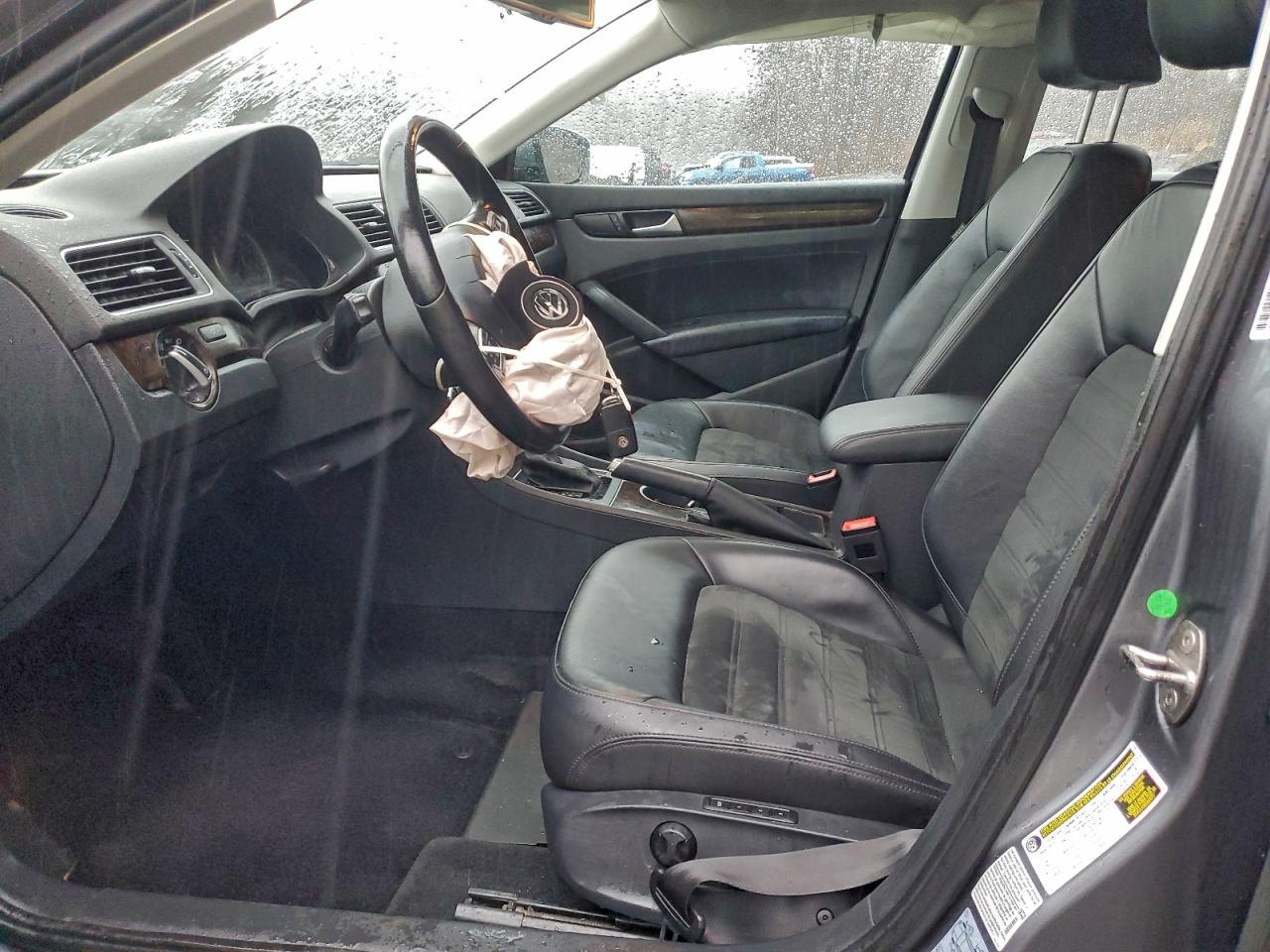2015 VOLKSWAGEN PASSAT SEL photo 7