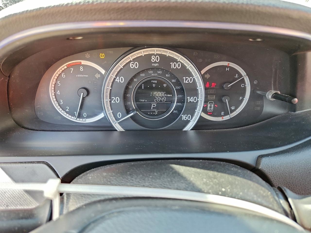 2013 HONDA ACCORD LX photo 9