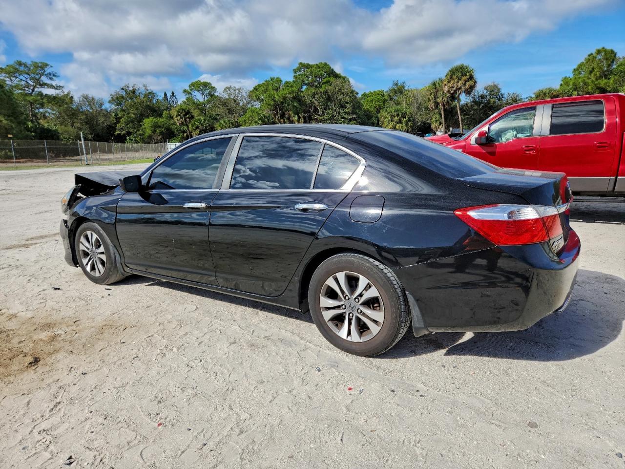 2013 HONDA ACCORD LX photo 2