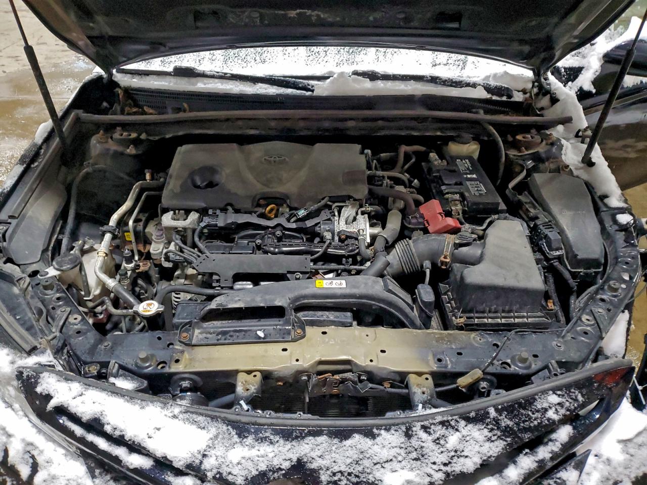 2018 TOYOTA CAMRY L photo 11