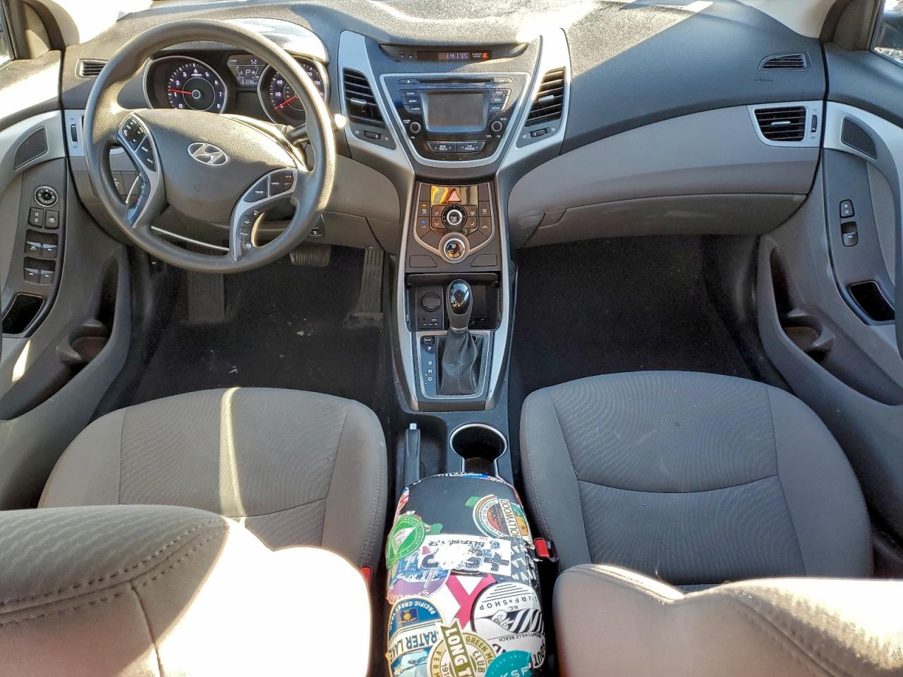 2015 HYUNDAI ELANTRA SE photo 8