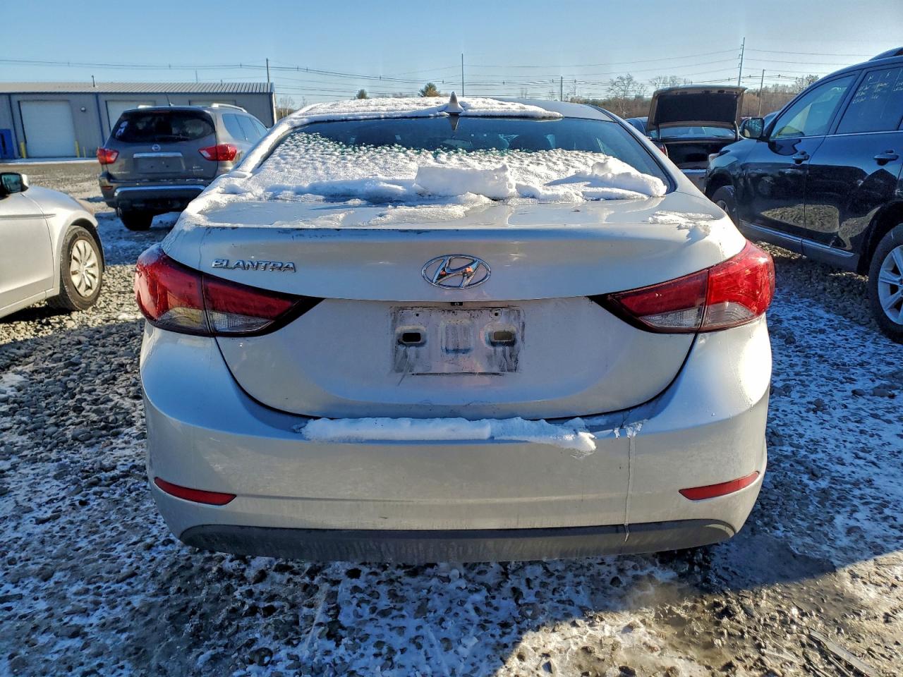 2015 HYUNDAI ELANTRA SE photo 6