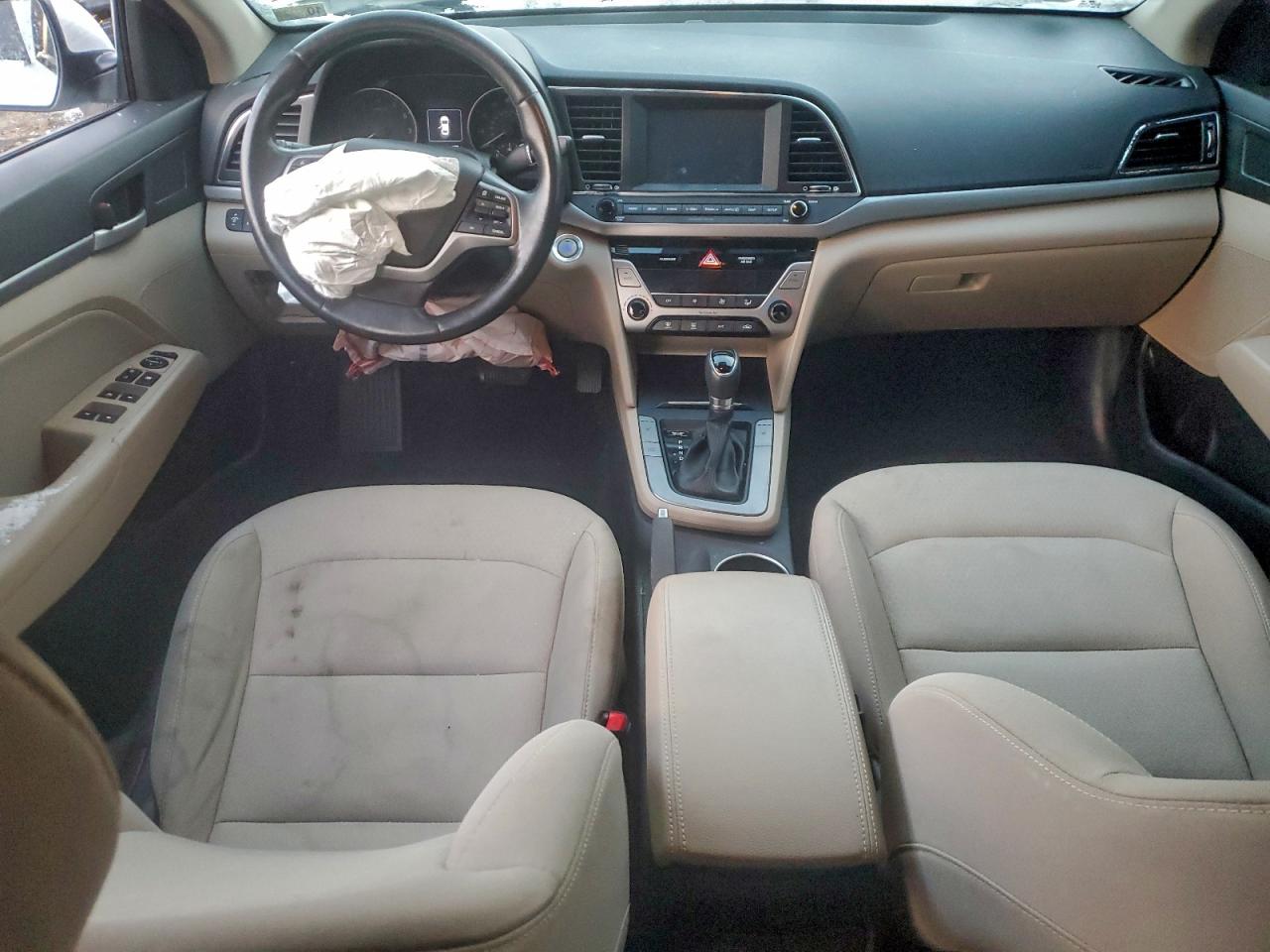 2017 HYUNDAI ELANTRA SE photo 15