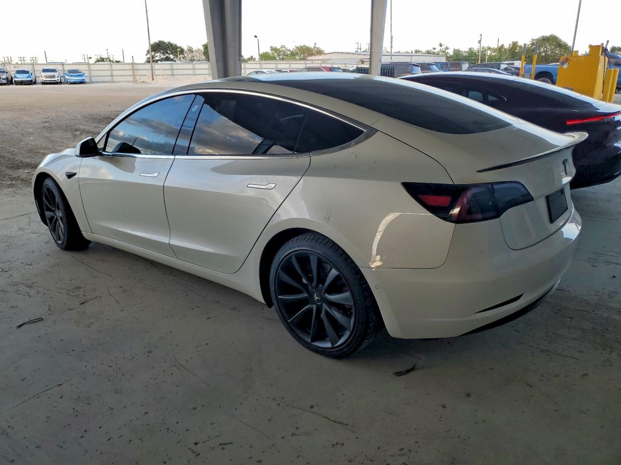 2019 TESLA MODEL 3 photo 2