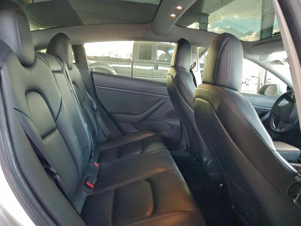 2019 TESLA MODEL 3 photo 10