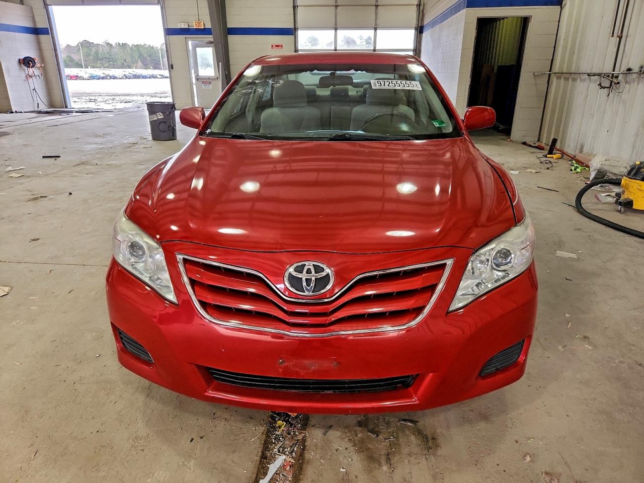 2011 TOYOTA CAMRY BASE photo 13