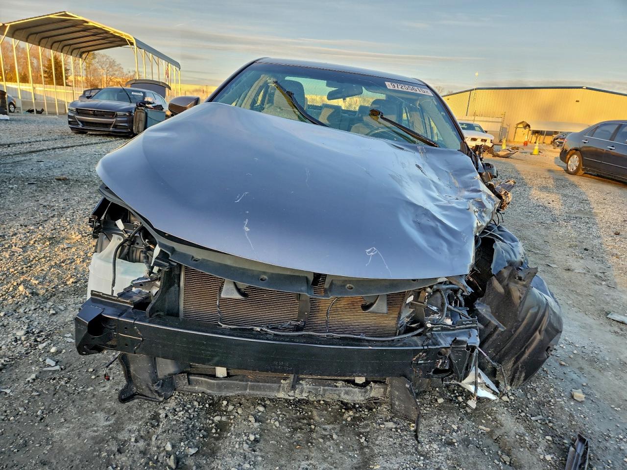 2015 TOYOTA CAMRY LE photo 9