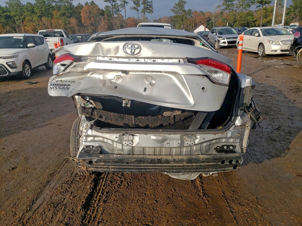 2022 TOYOTA COROLLA L photo 11