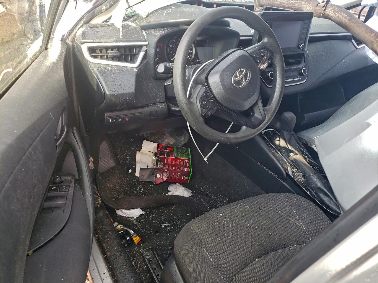 2022 TOYOTA COROLLA L photo 15