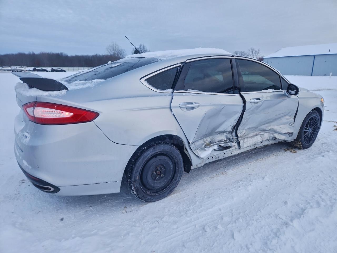 2016 FORD FUSION SE photo 5