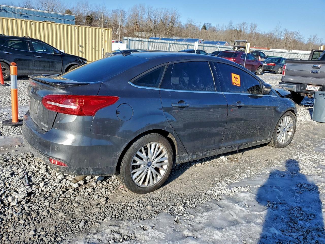 2015 FORD FOCUS TITANIUM photo 3