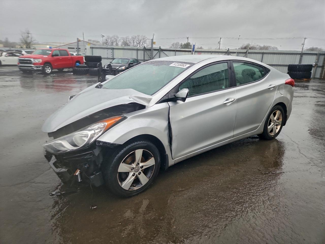 2013 HYUNDAI ELANTRA