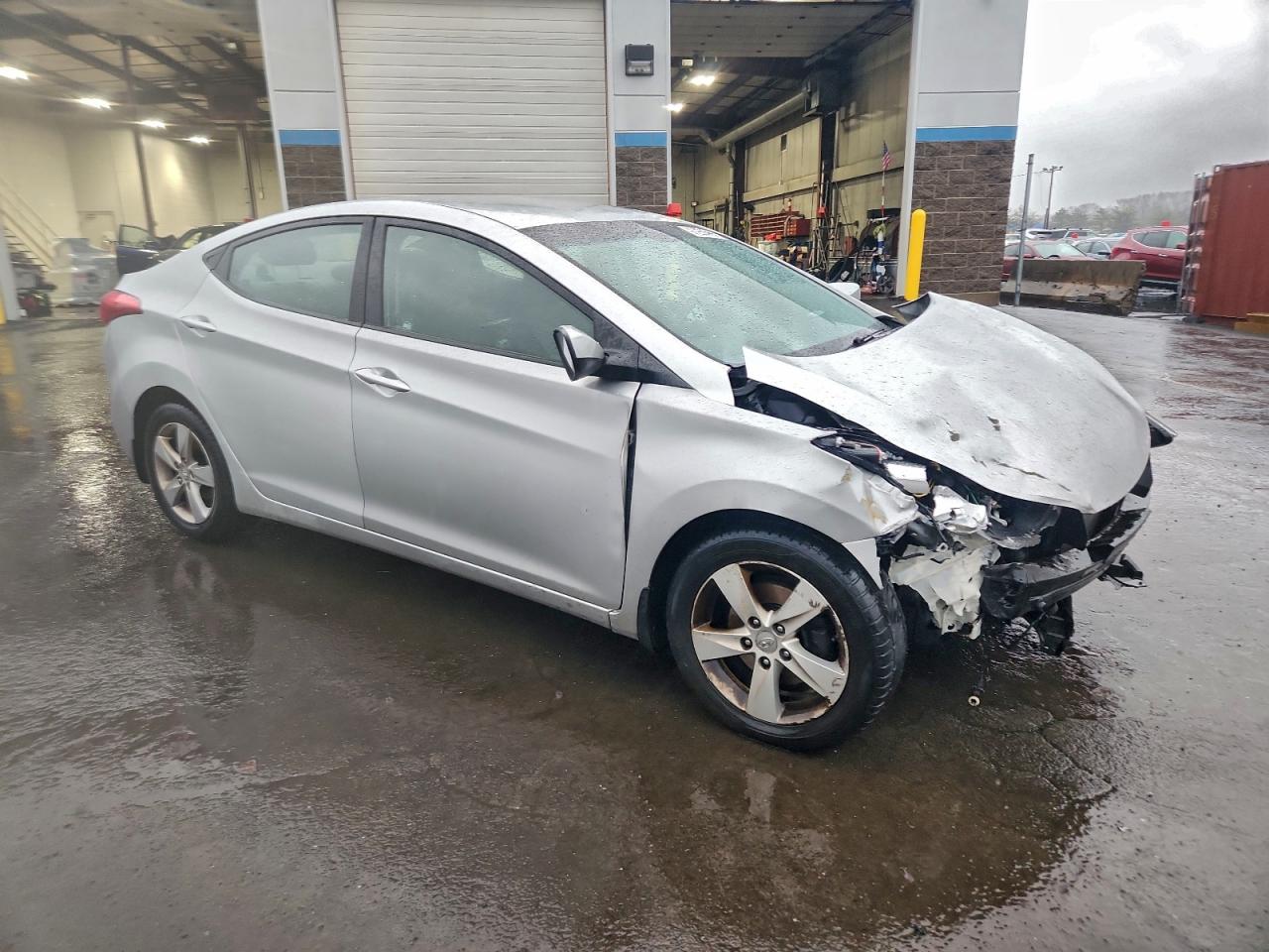 2013 HYUNDAI ELANTRA GLS photo 4