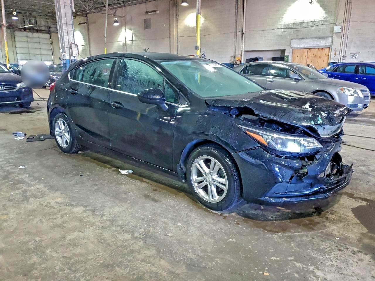 2017 CHEVROLET CRUZE LT photo 4