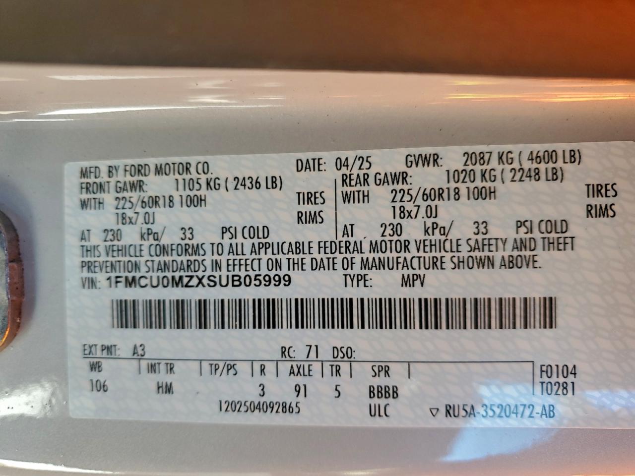 2025 FORD ESCAPE ST LINE photo 27