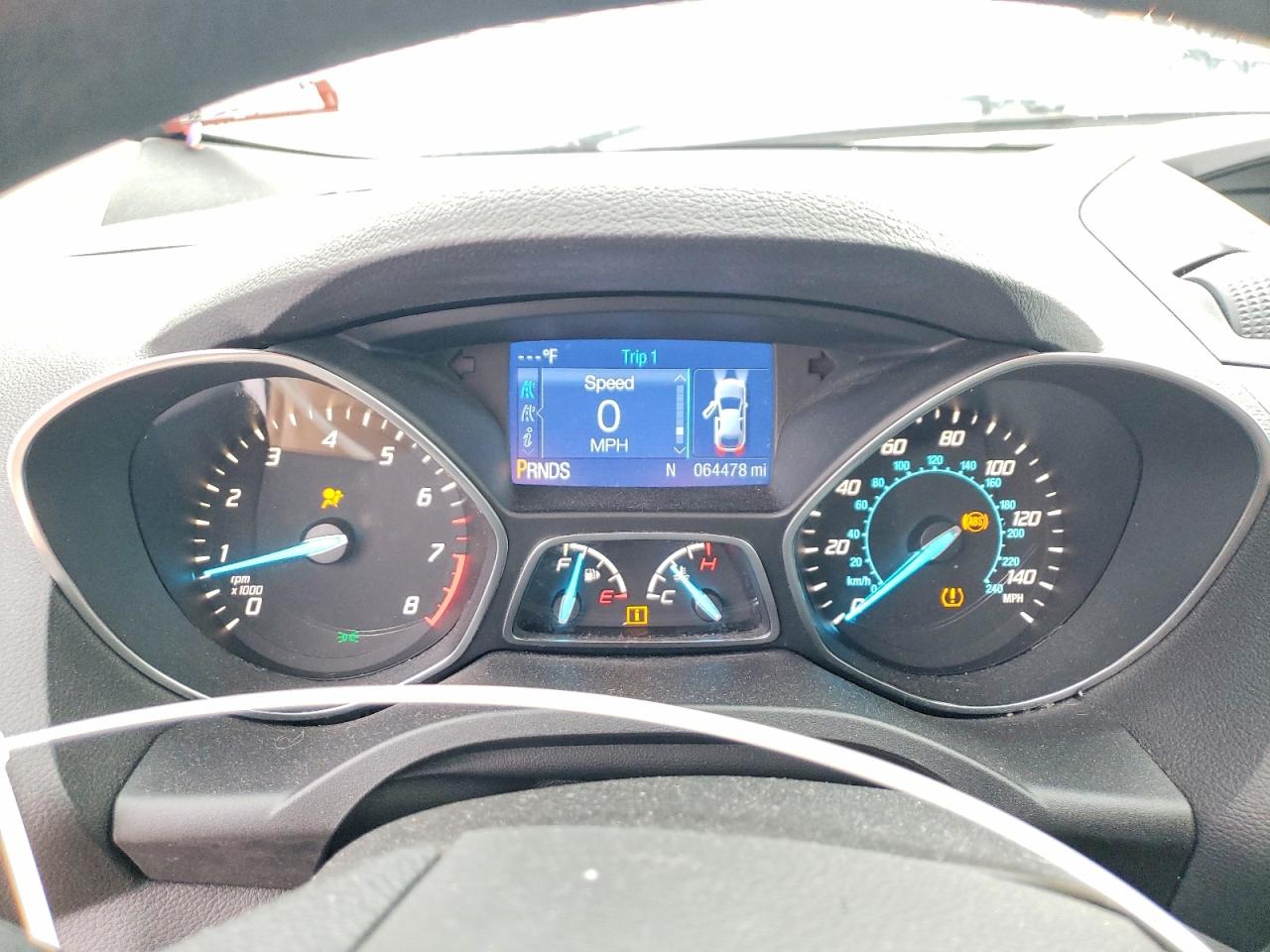 2015 FORD ESCAPE S photo 17