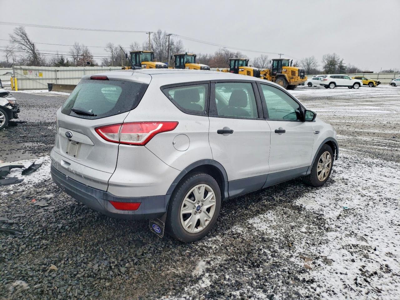 2015 FORD ESCAPE S photo 5