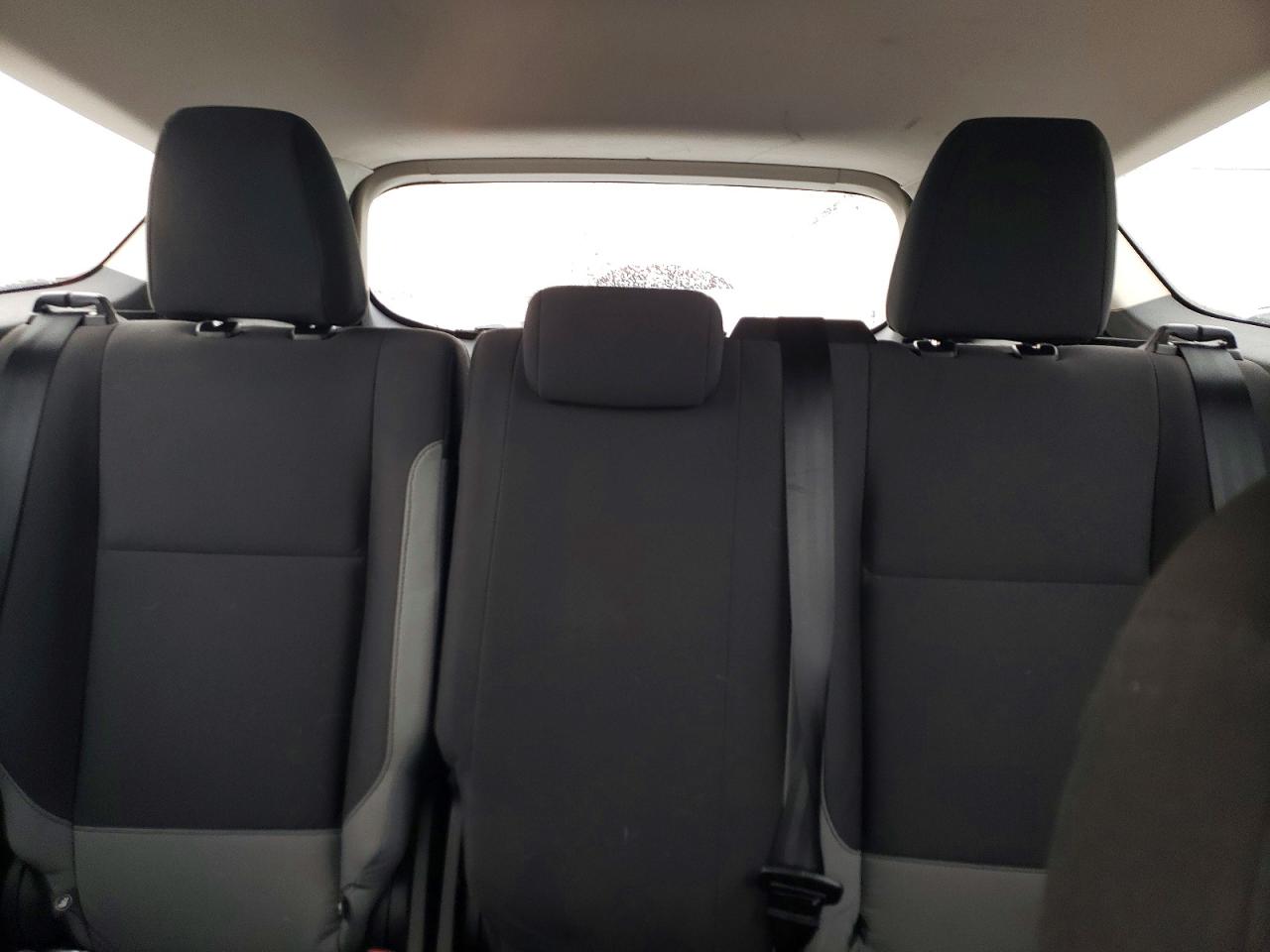 2015 FORD ESCAPE S photo 19