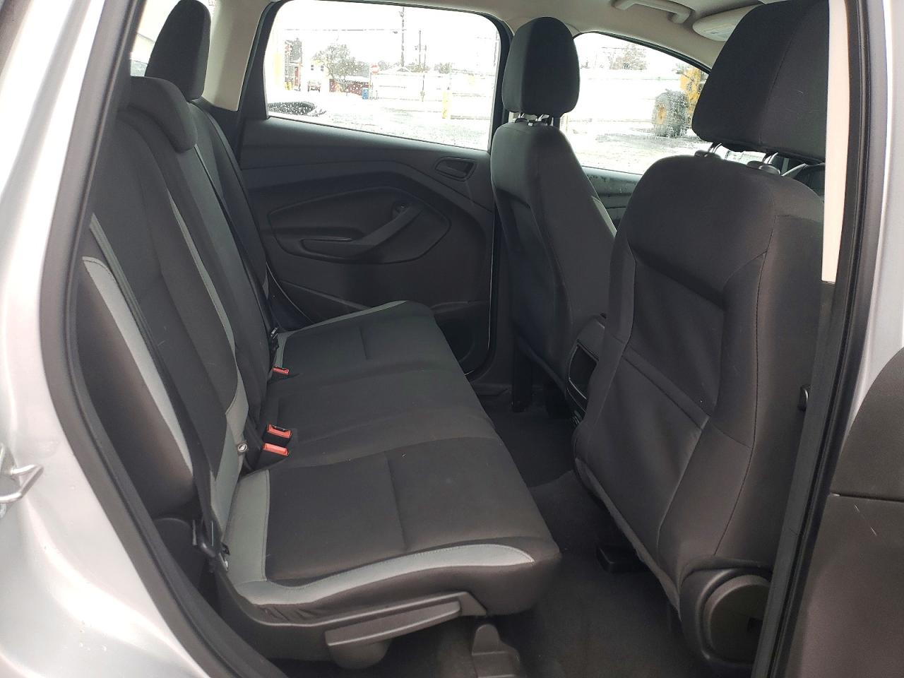 2015 FORD ESCAPE S photo 21
