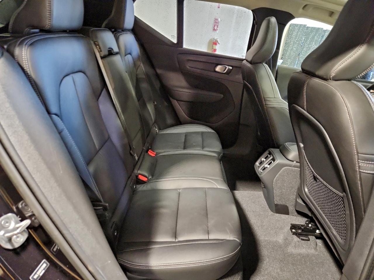 2023 VOLVO XC40 ULTIMATE photo 11
