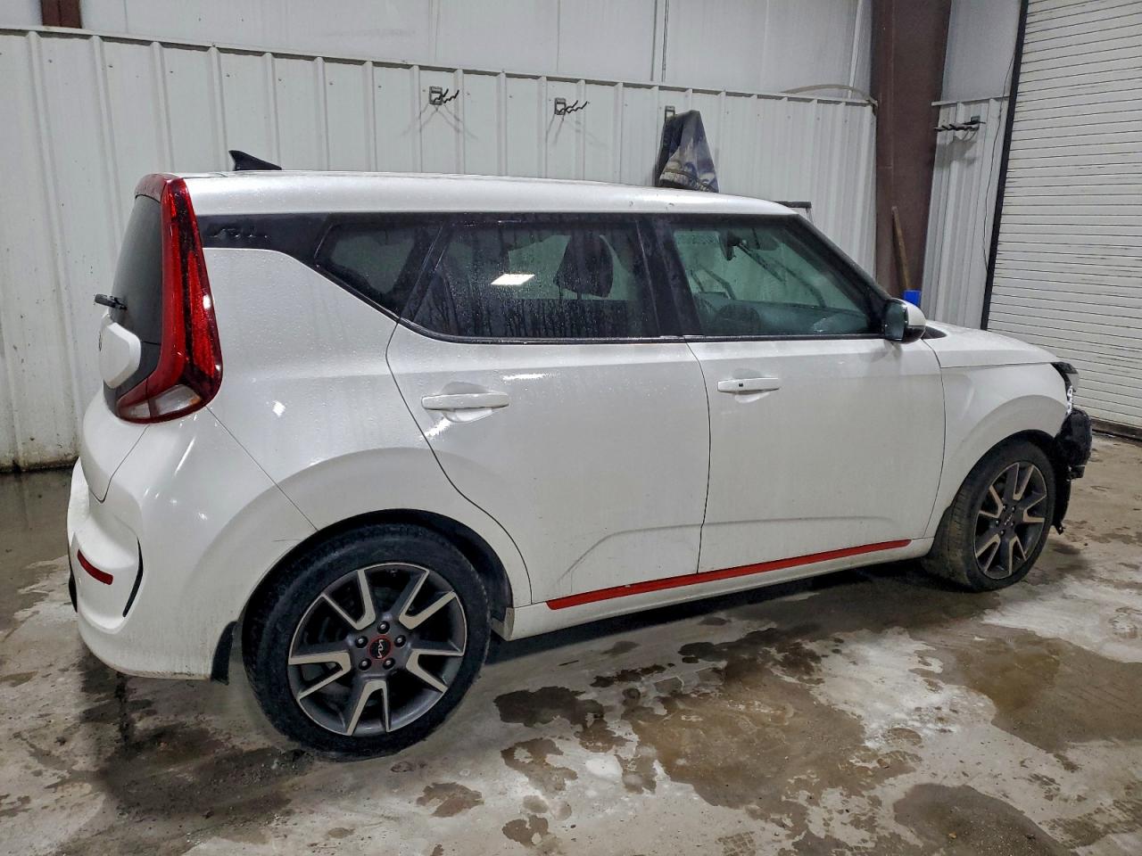 2022 KIA SOUL GT-LINE TURBO photo 3