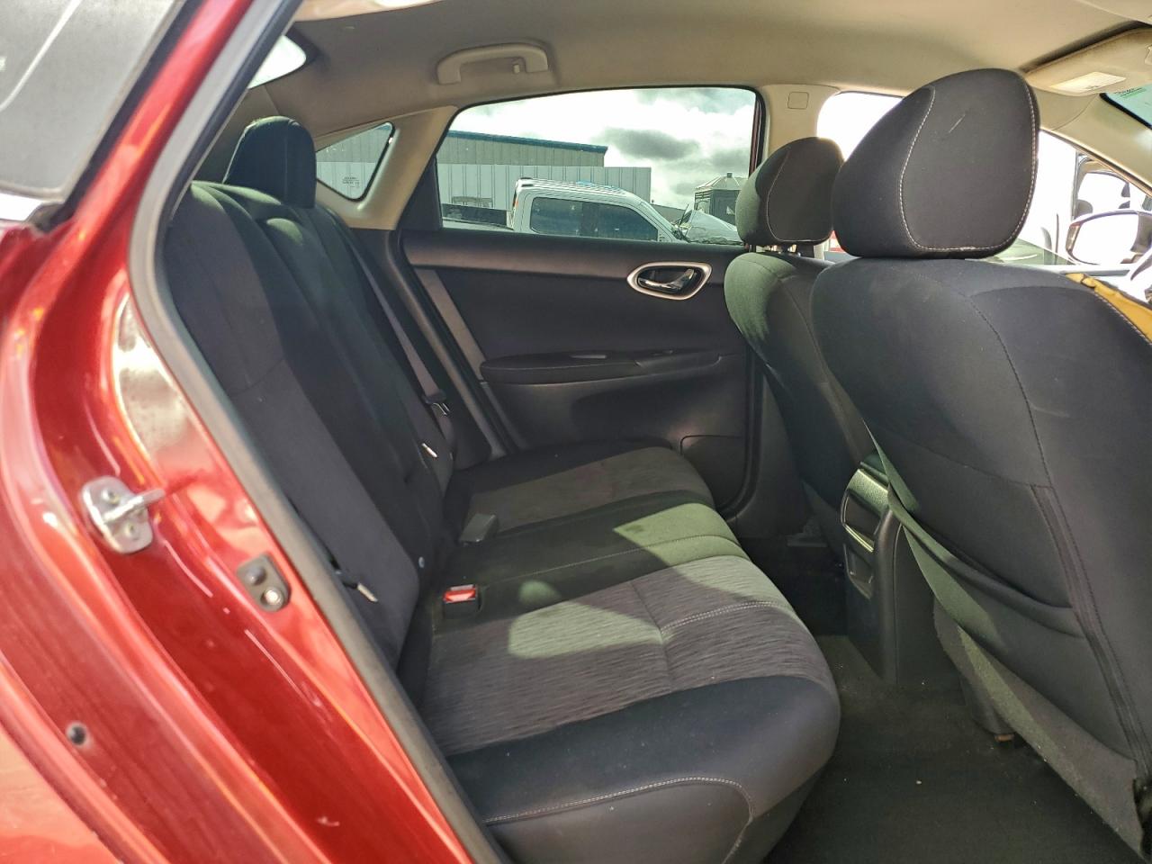 2014 NISSAN SENTRA S photo 19