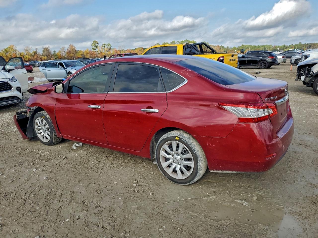 2014 NISSAN SENTRA S photo 3
