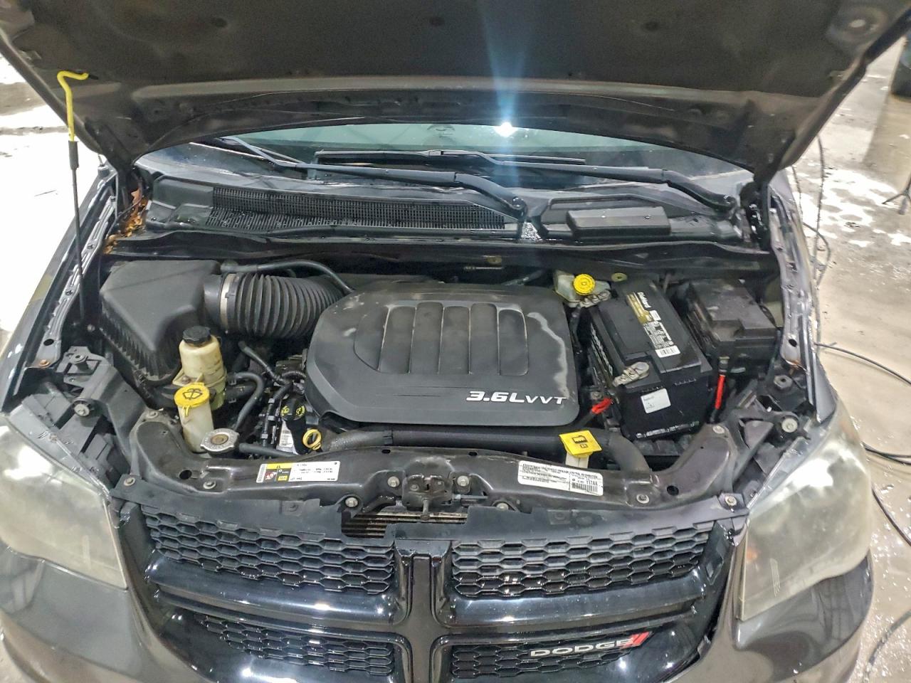 2015 DODGE GRAND CARAVAN SE photo 23