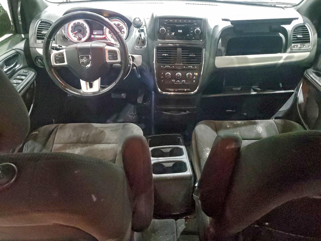 2015 DODGE GRAND CARAVAN SE photo 15