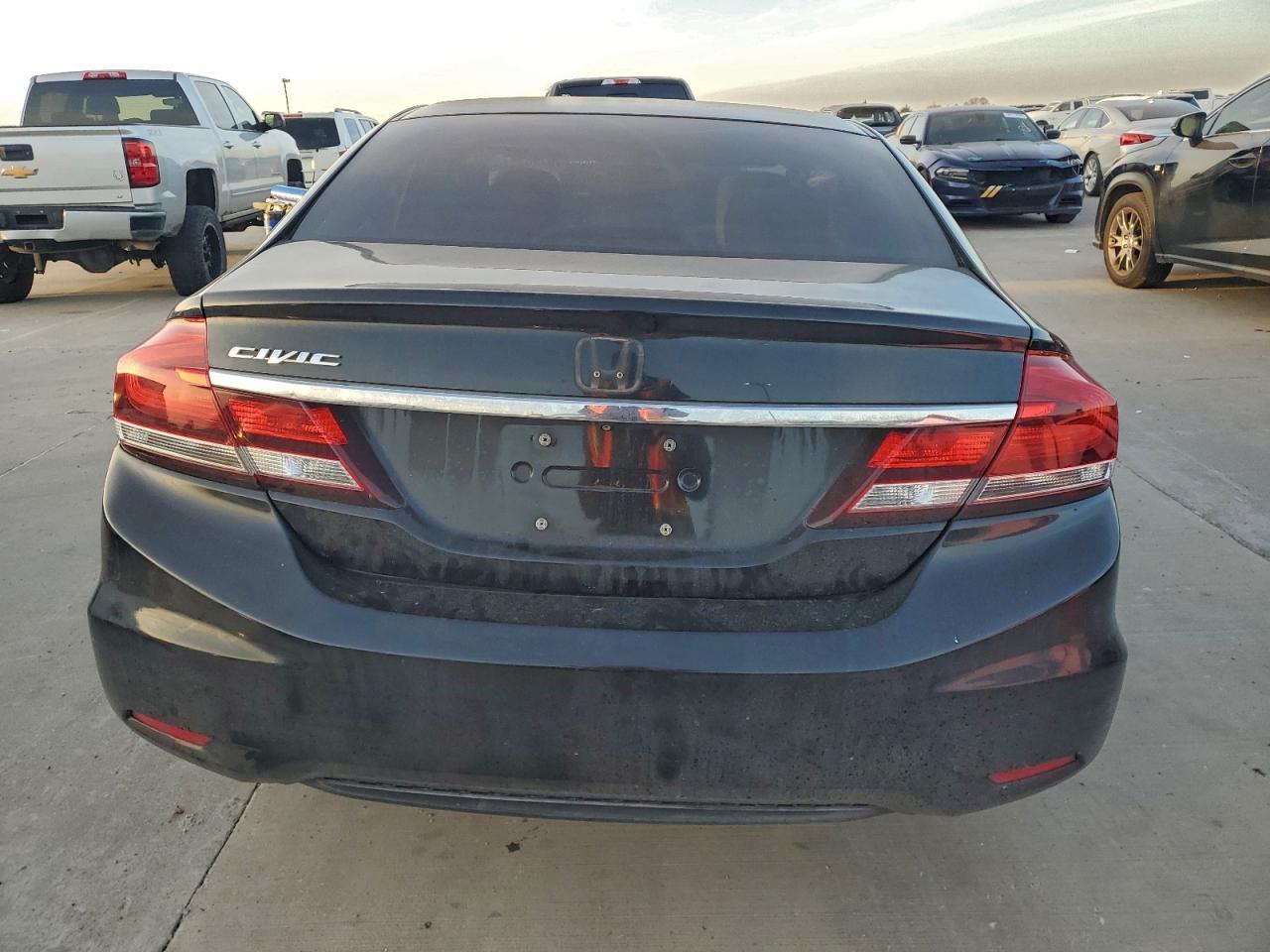 2013 HONDA CIVIC LX photo 6