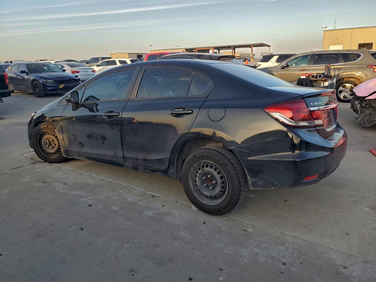 2013 HONDA CIVIC LX photo 2