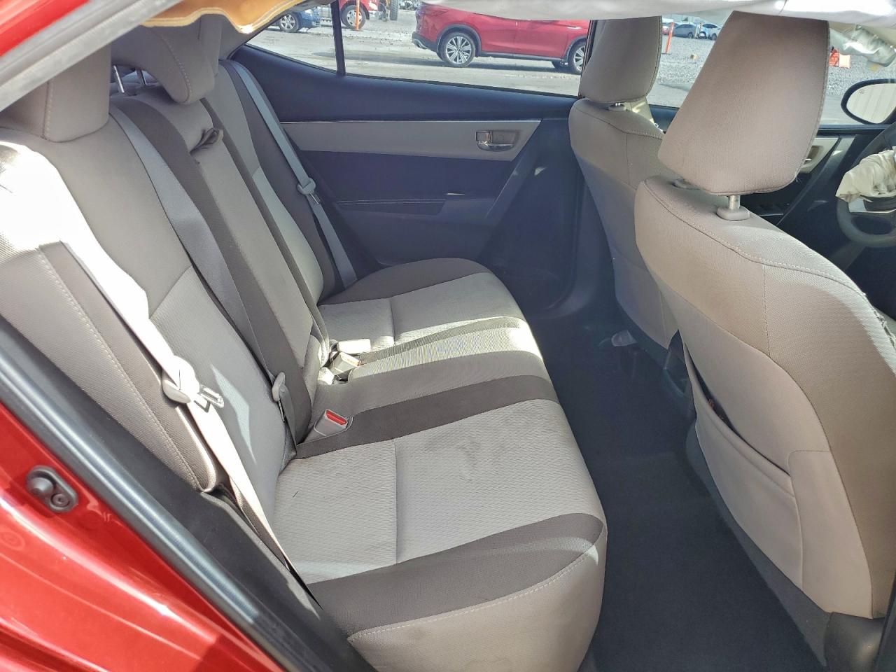 2019 TOYOTA COROLLA L photo 10