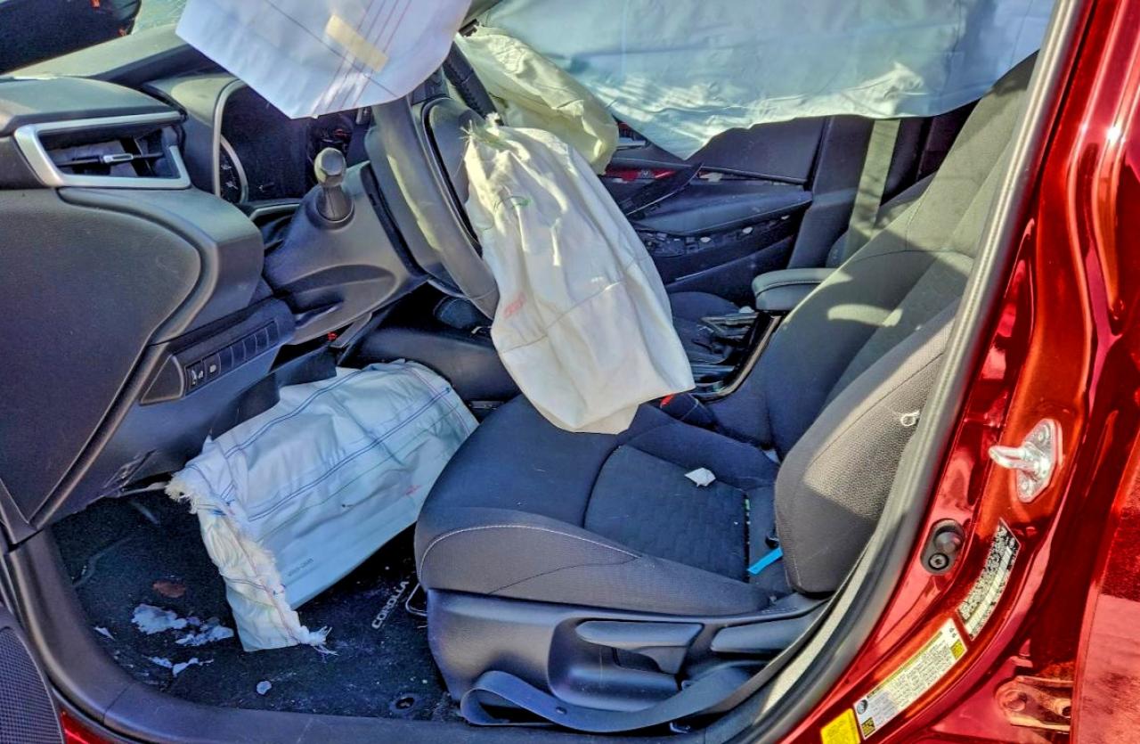 2021 TOYOTA COROLLA SE photo 7