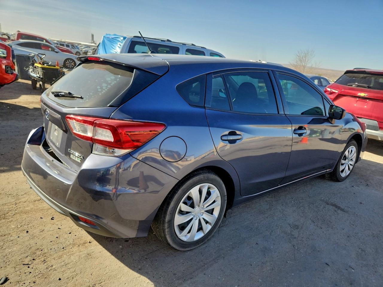 2017 SUBARU IMPREZA photo 3