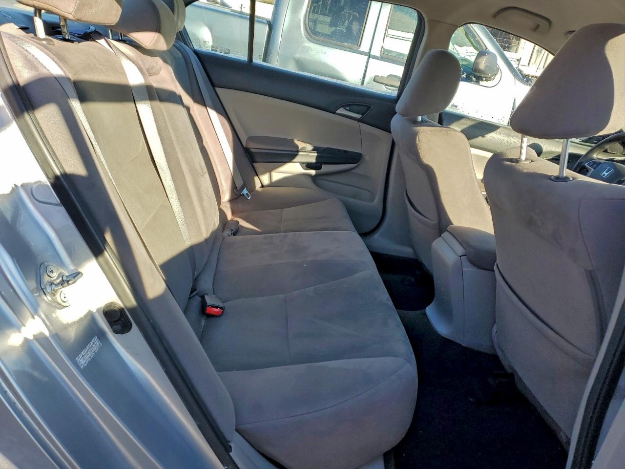 2011 HONDA ACCORD LX photo 10