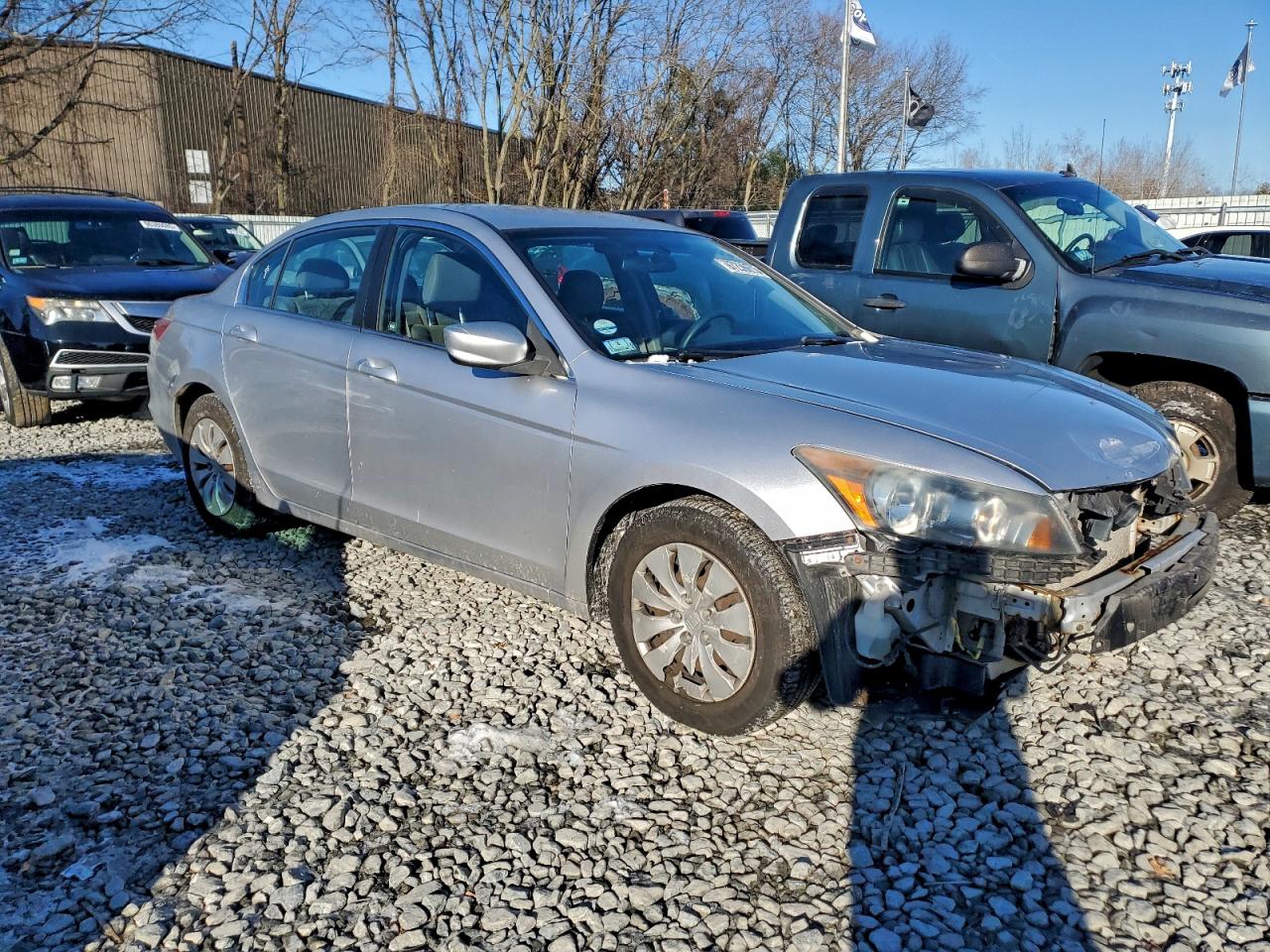 2011 HONDA ACCORD LX photo 4