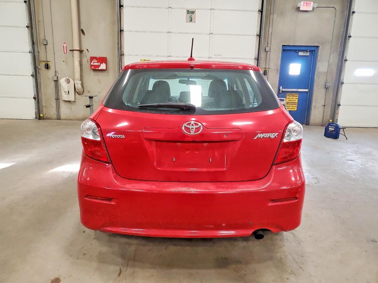 2010 TOYOTA COROLLA MATRIX BASE photo 6