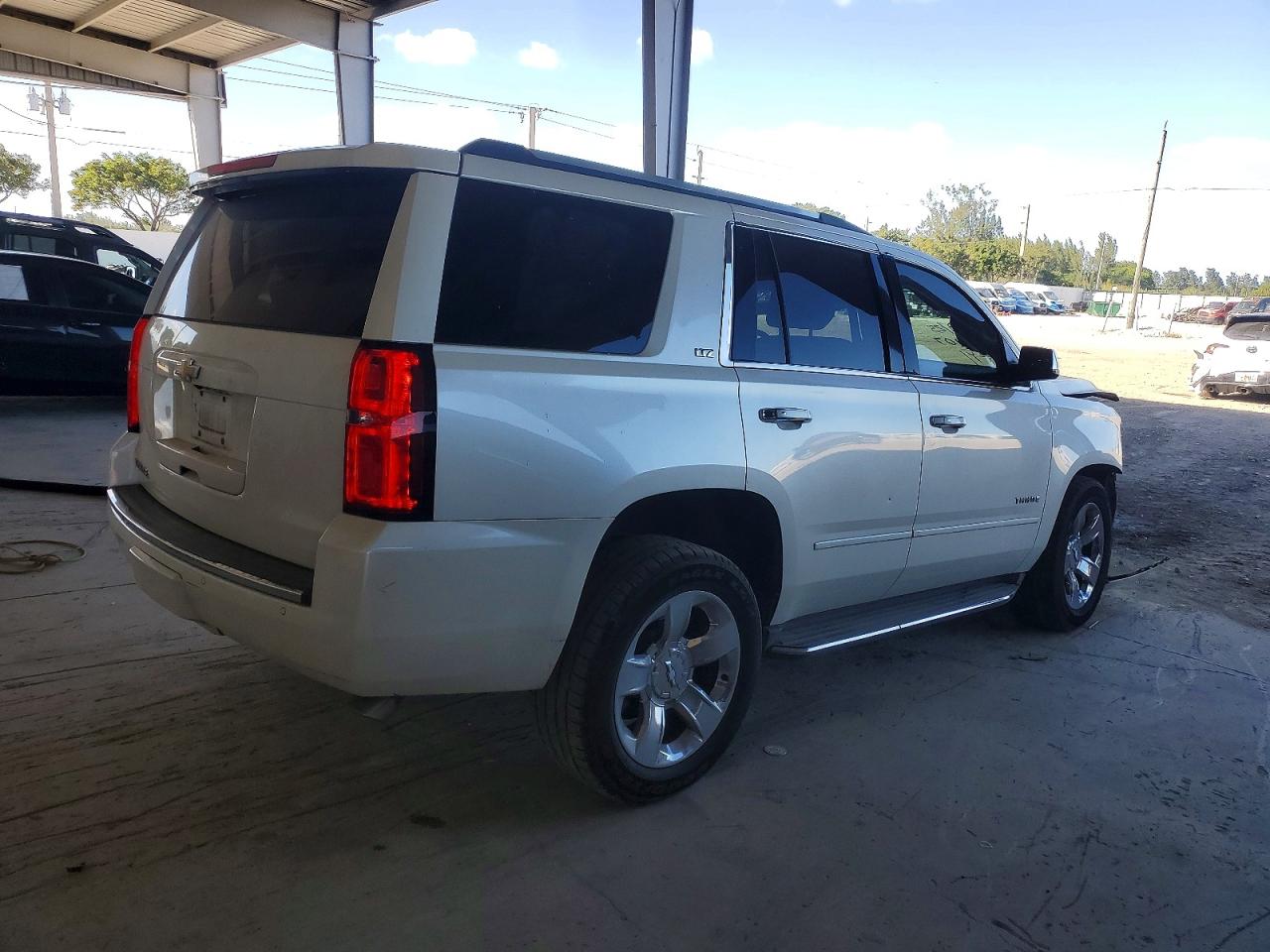 2015 CHEVROLET TAHOE K1500 LTZ photo 5