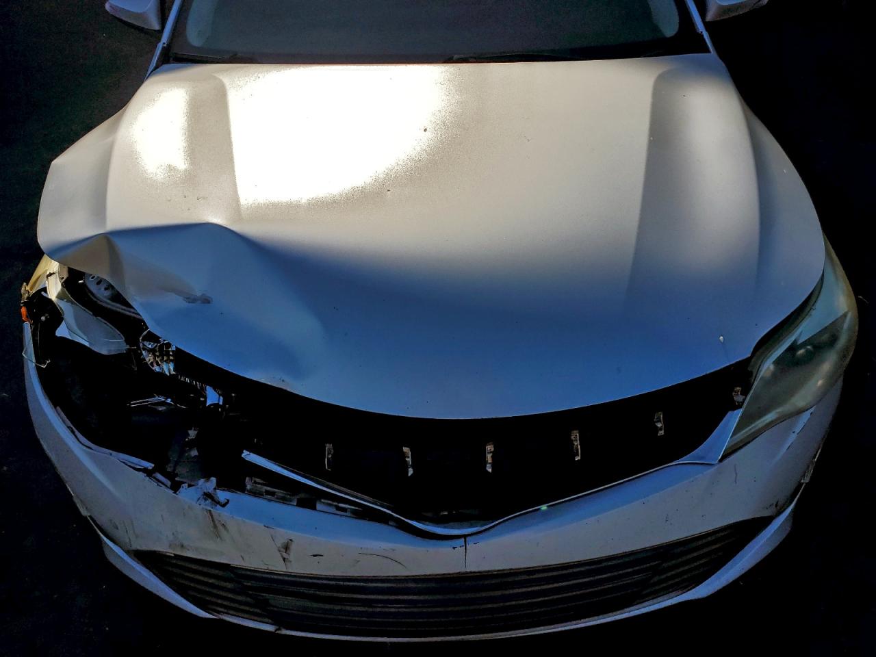 2013 TOYOTA AVALON BASE photo 11