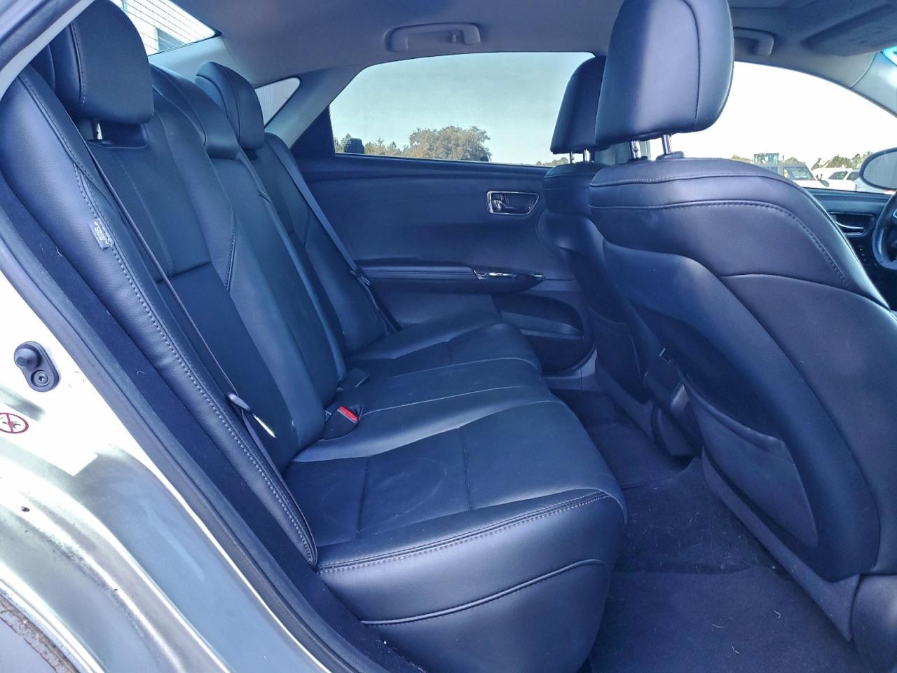 2013 TOYOTA AVALON BASE photo 10
