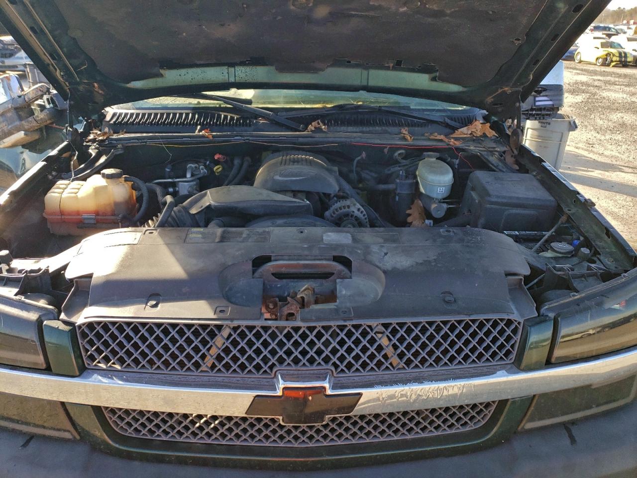 2004 CHEVROLET SILVERADO K1500 photo 11