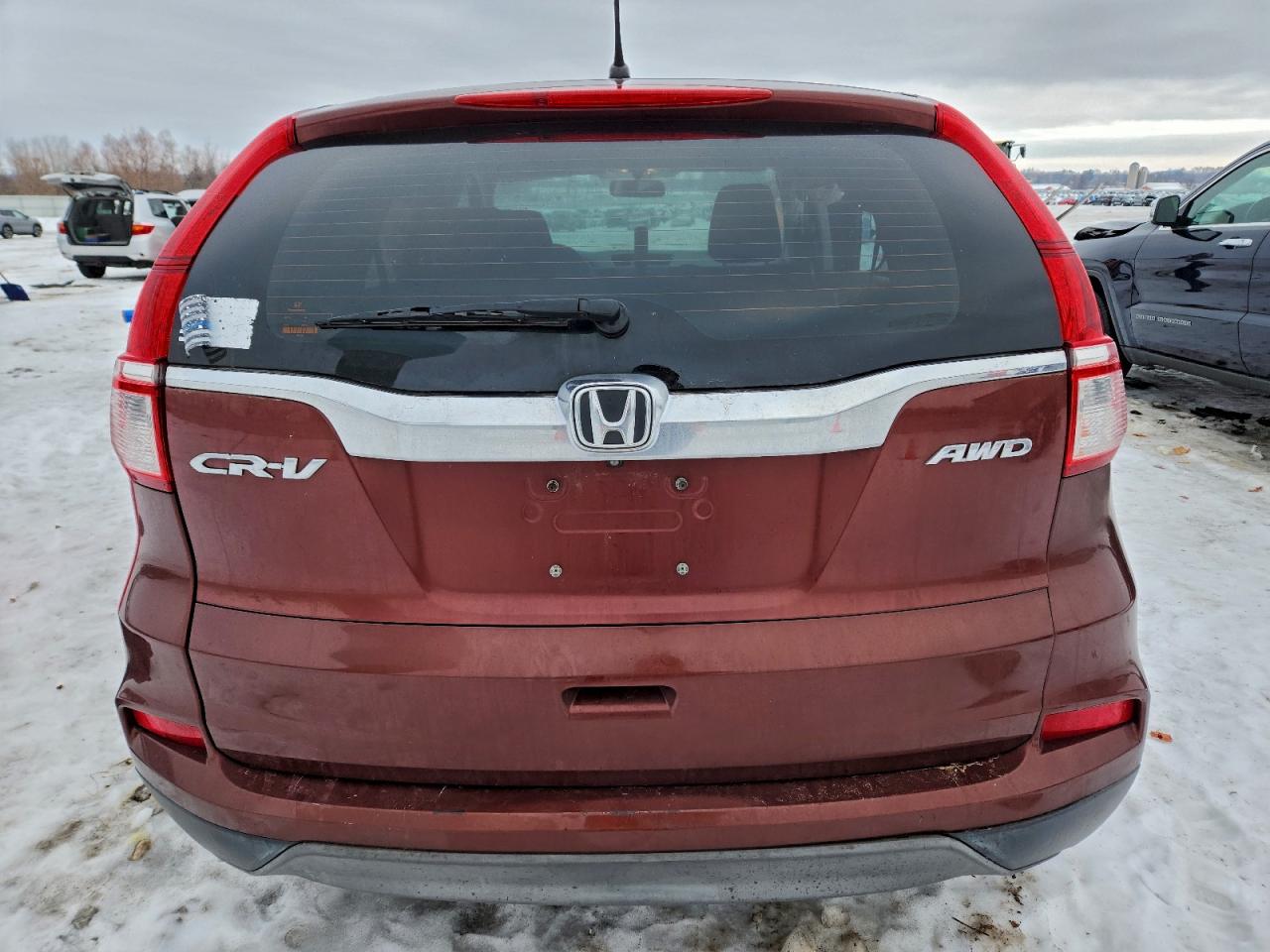 2015 HONDA CR-V LX photo 6