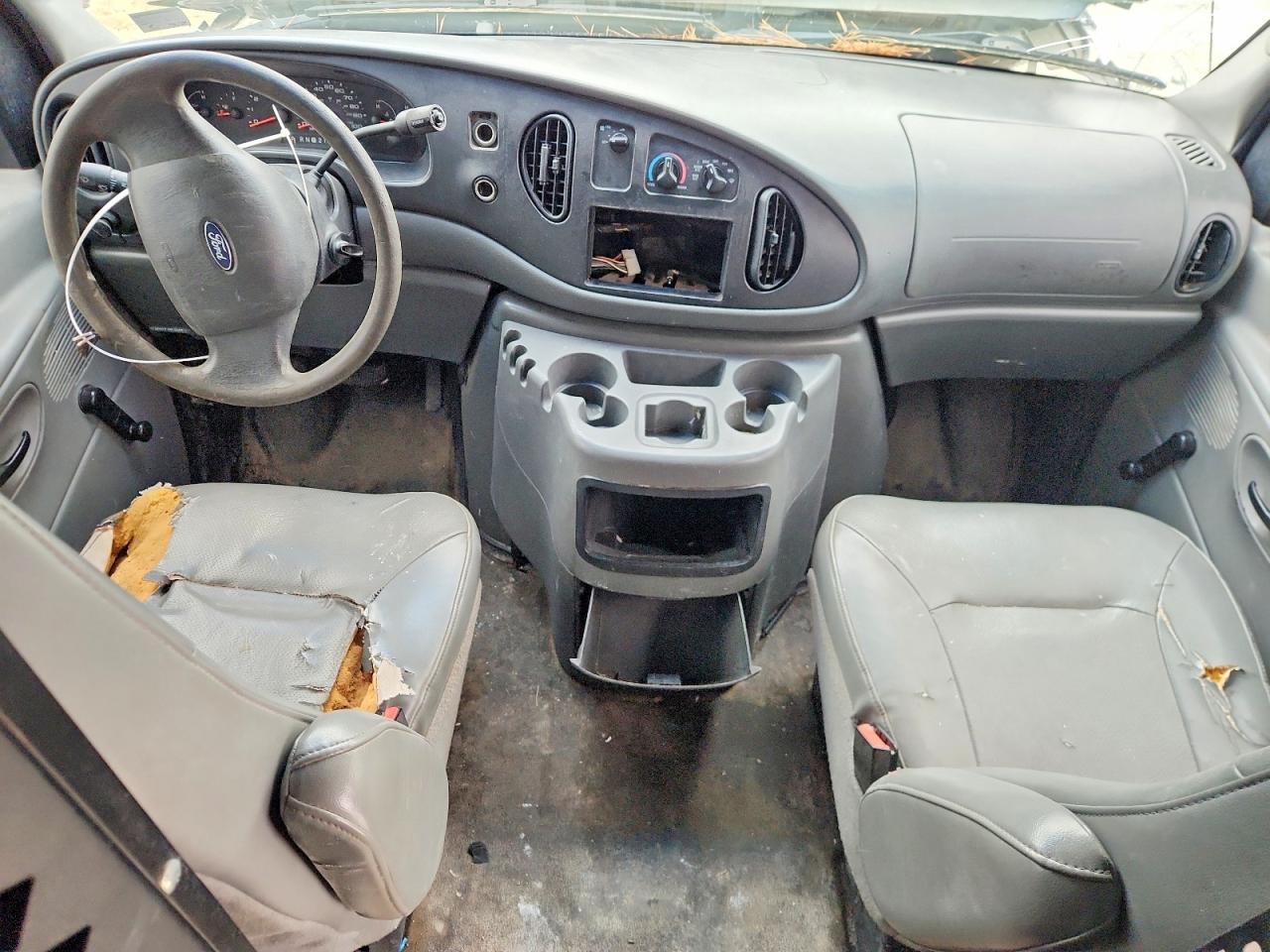 2005 FORD ECONOLINE E350 SUPER DUTY VAN photo 8