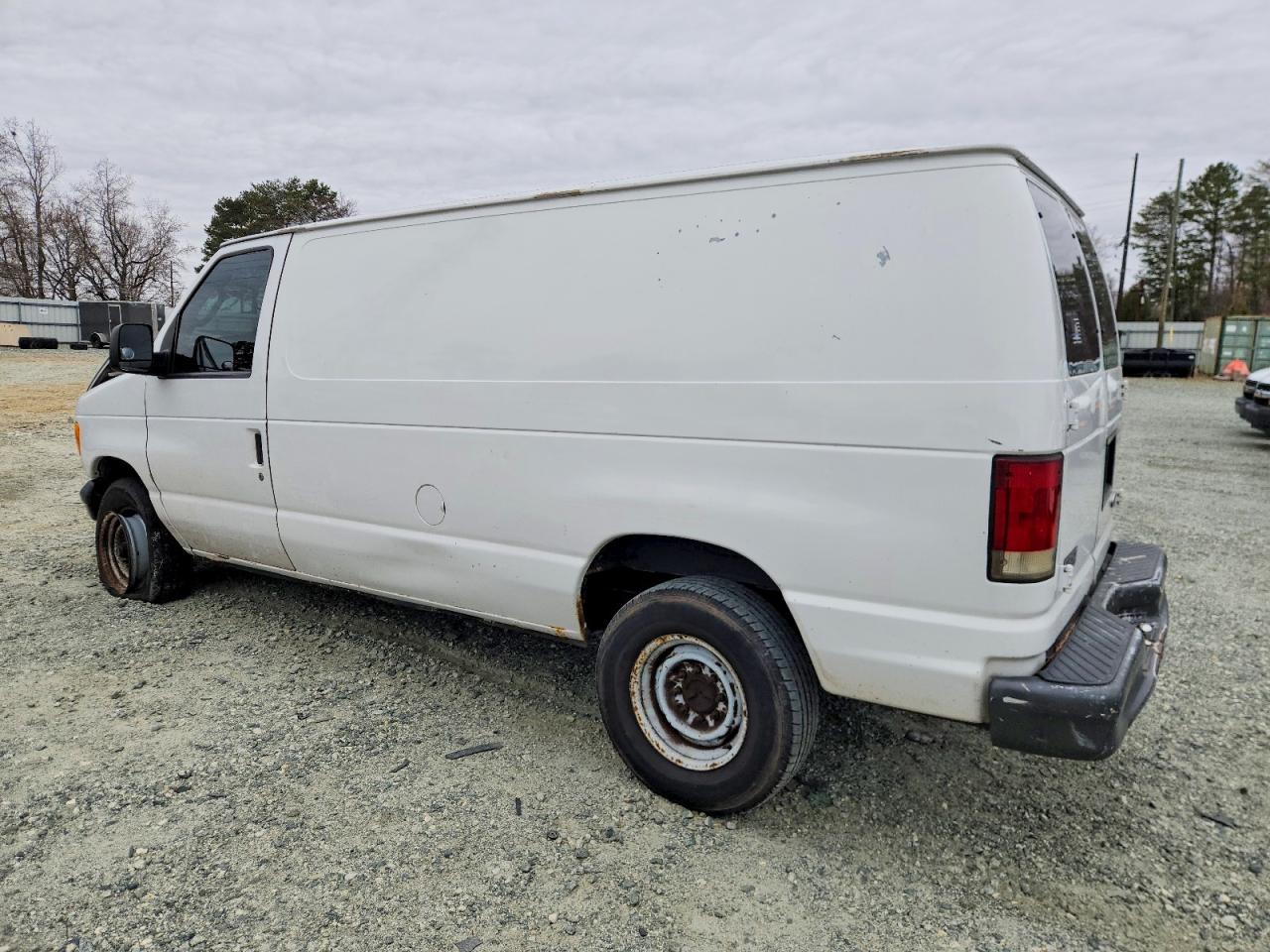 2005 FORD ECONOLINE E350 SUPER DUTY VAN photo 2