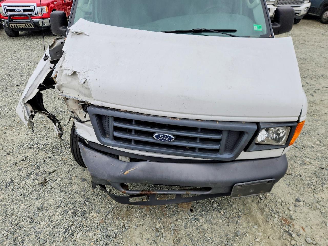 2005 FORD ECONOLINE E350 SUPER DUTY VAN photo 12