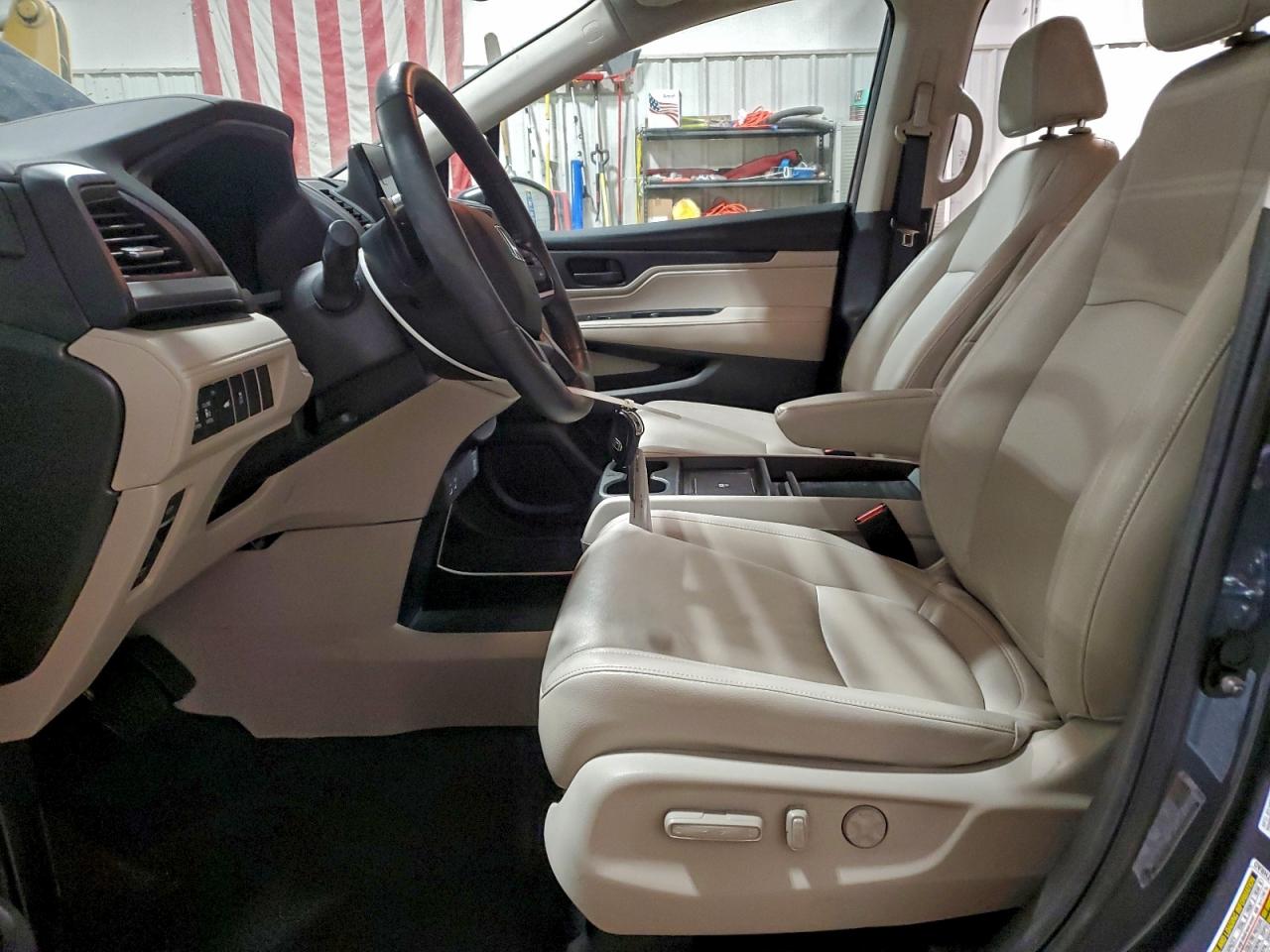 2025 HONDA ODYSSEY EXL photo 7