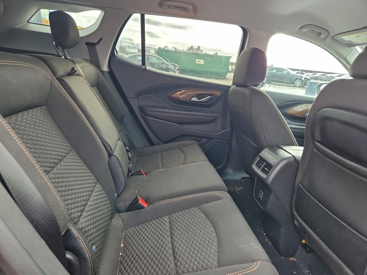 2020 GMC TERRAIN SLE photo 11