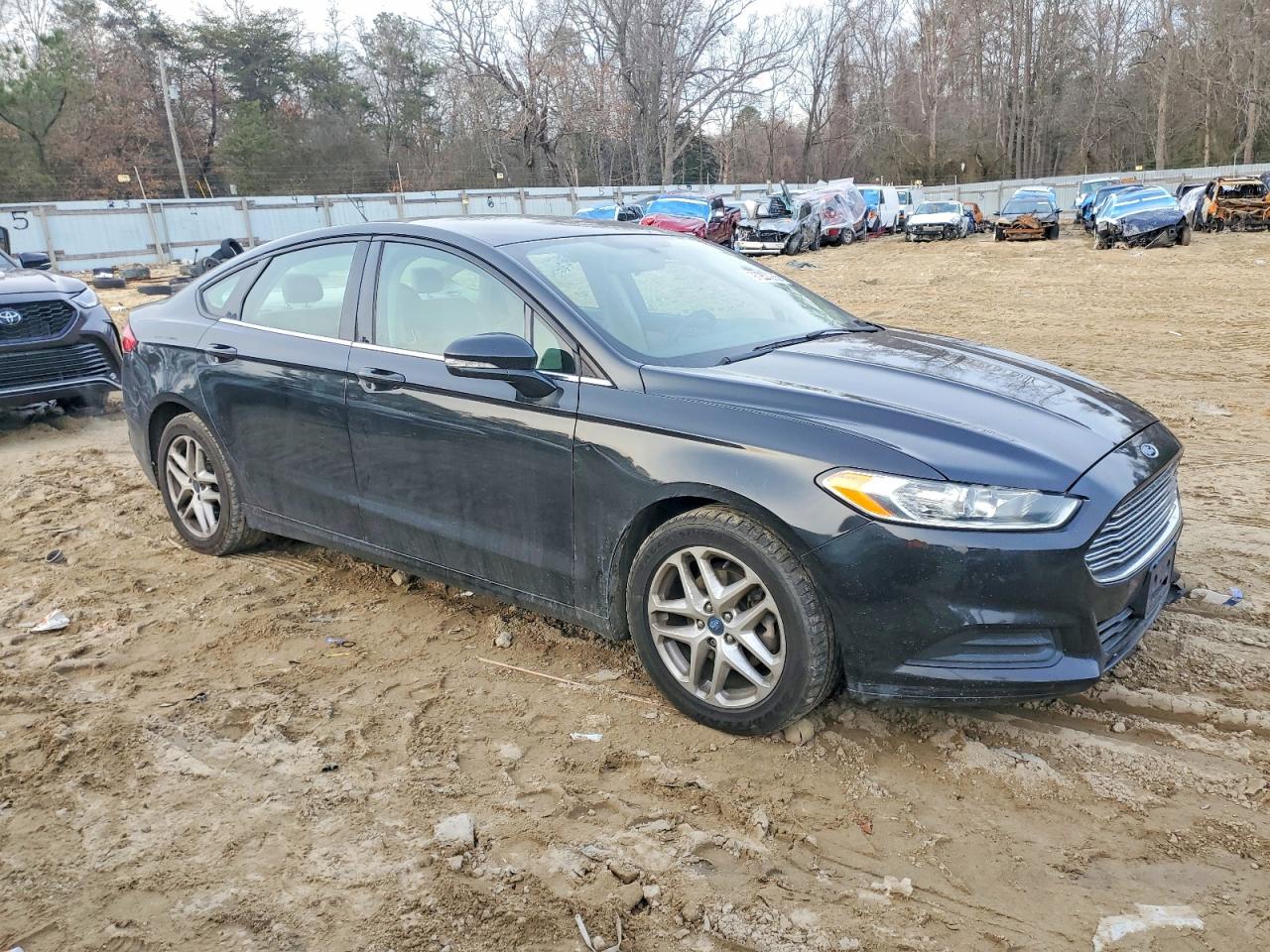 2013 FORD FUSION SE photo 4