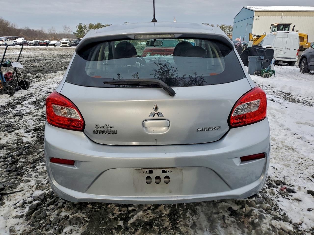2017 MITSUBISHI MIRAGE ES photo 11