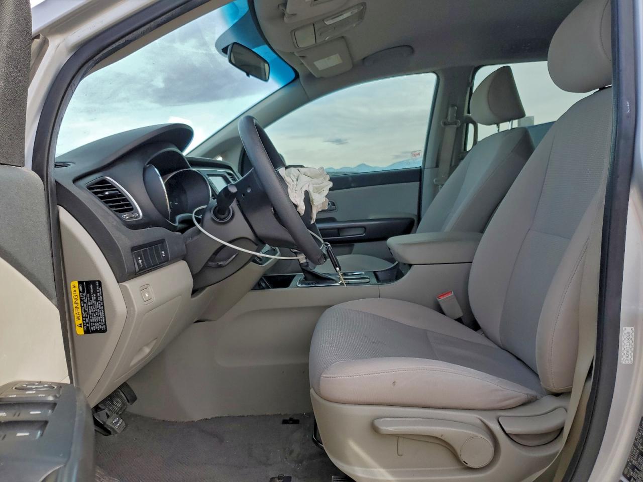 2020 KIA SEDONA L photo 19